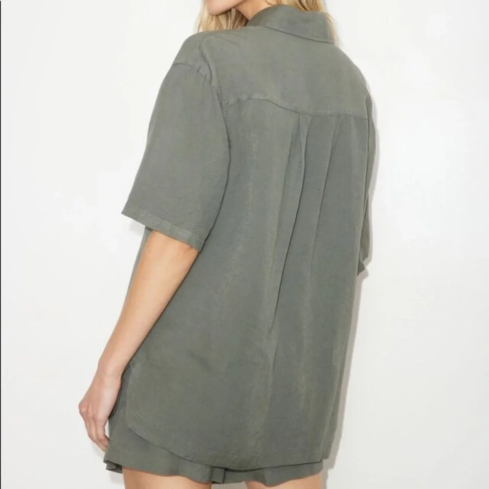 Dynamite Olive Button Down Shirt - Picture 4 of 5